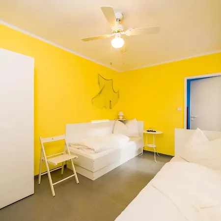 La Port Hotel *